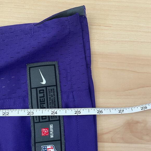 NFL Nike Minnesota Vikings Adrian Peterson 28 Womens Jersey M - Picture 7 of 7